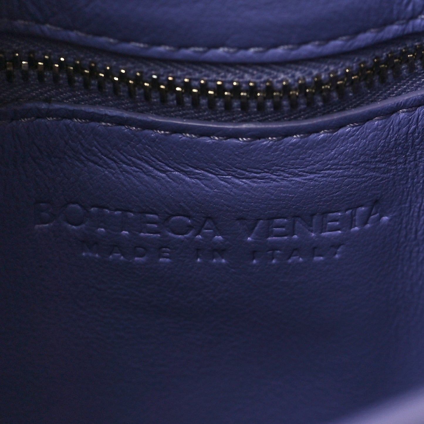 Lambskin Maxi Intreccio Padded Chain Cassette Crossbody Bag Lavender