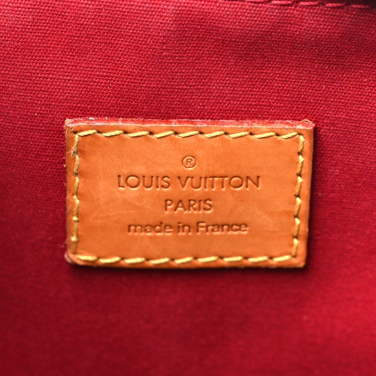 Louis Vuitton Vernis Bellevue PM Pomme D'Amour 6 of 14