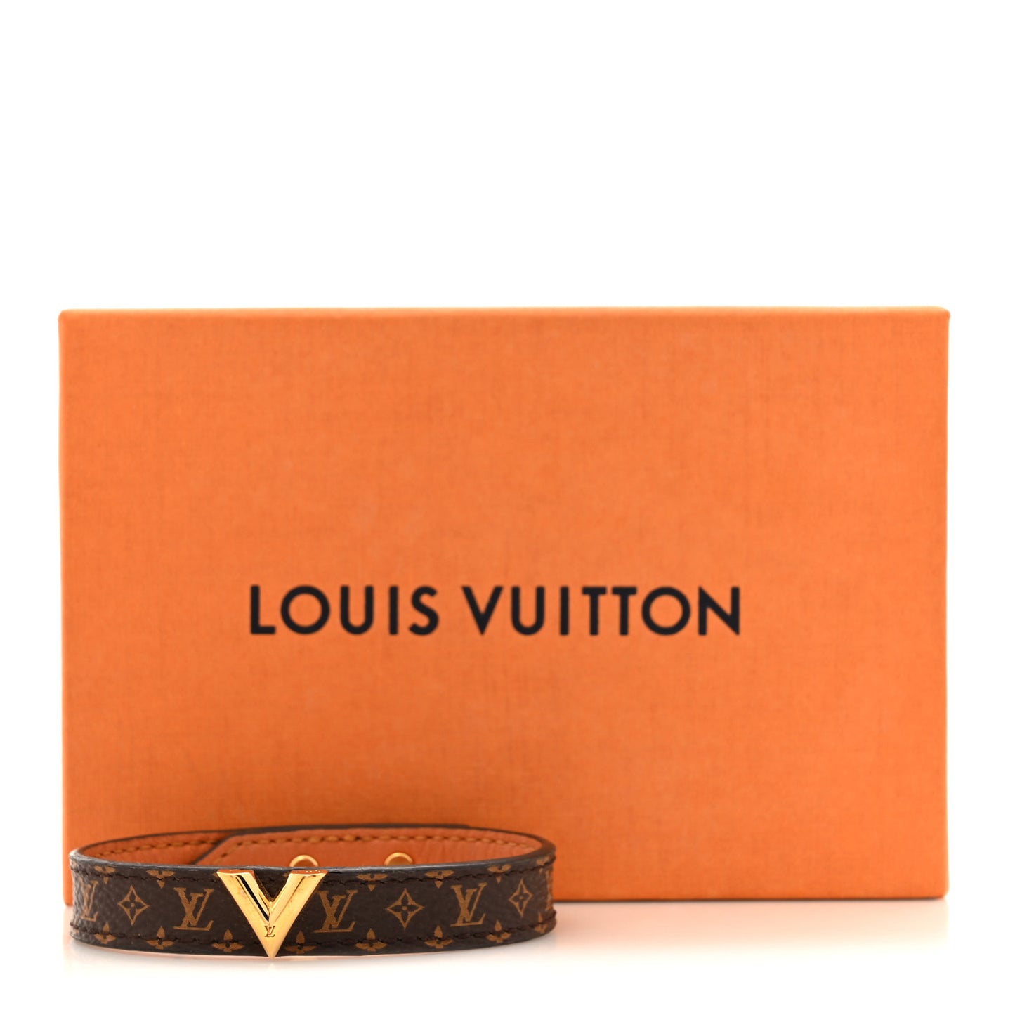 Monogram Essential V Bracelet 19