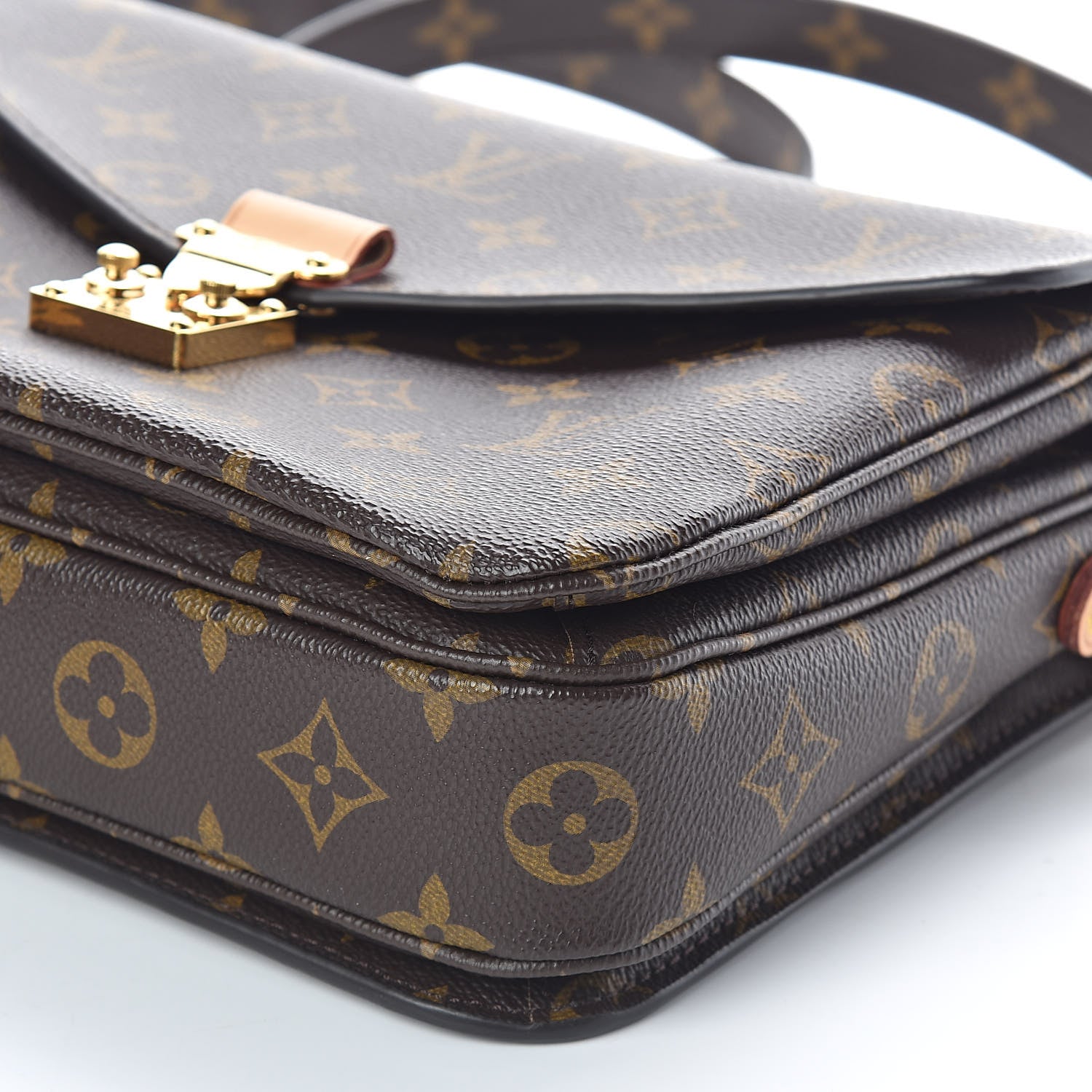 Louis Vuitton Monogram Pochette Metis 9 of 10