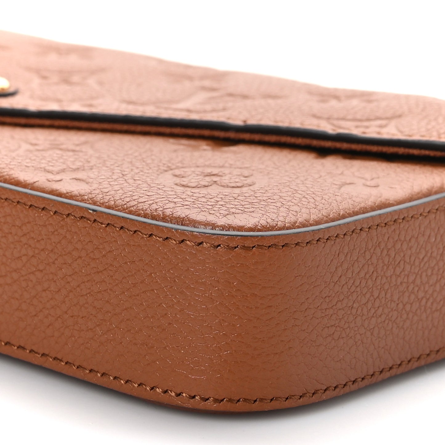 Empreinte Pochette Felicie Chain Wallet Cognac