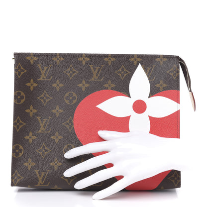 Louis Vuitton Monogram Game On Toiletry Pouch 26 2 of 10
