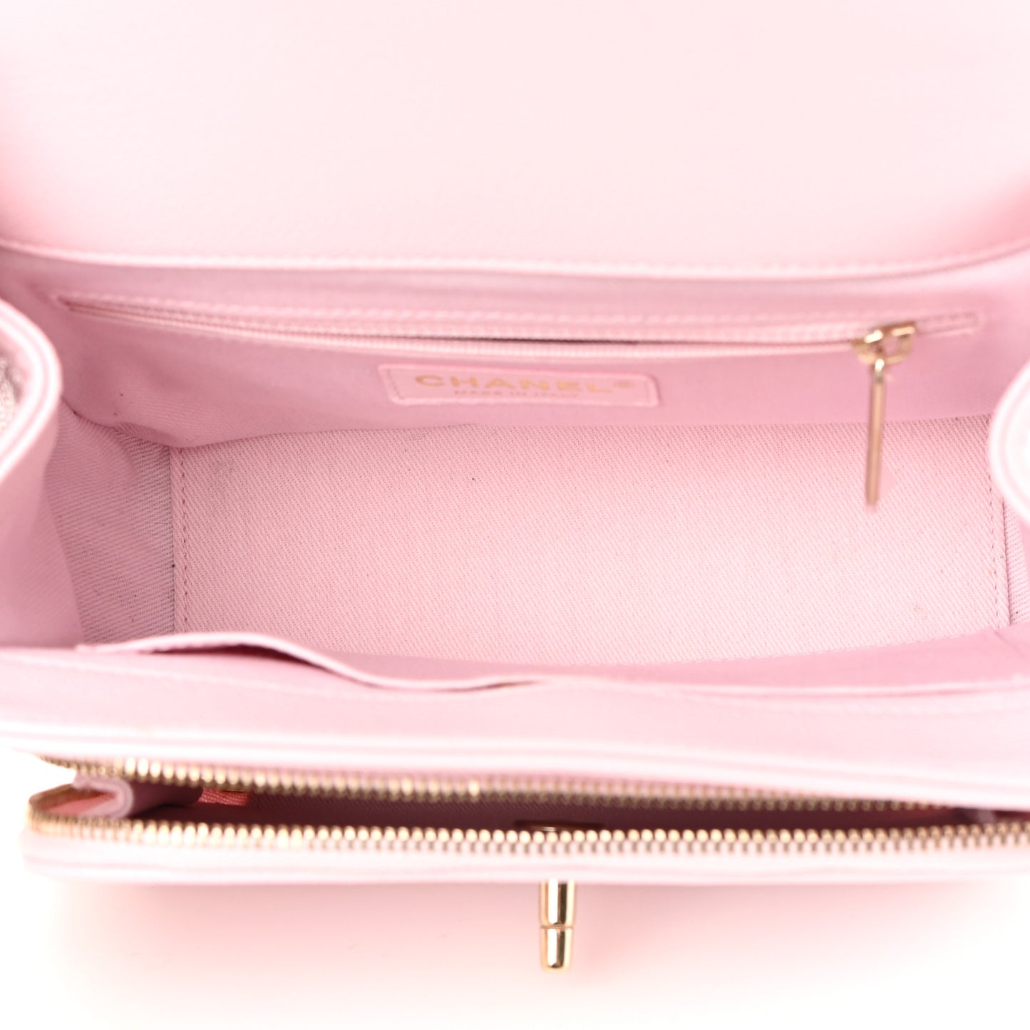 Caviar Quilted Medium Business Affinity Flap Light Pink