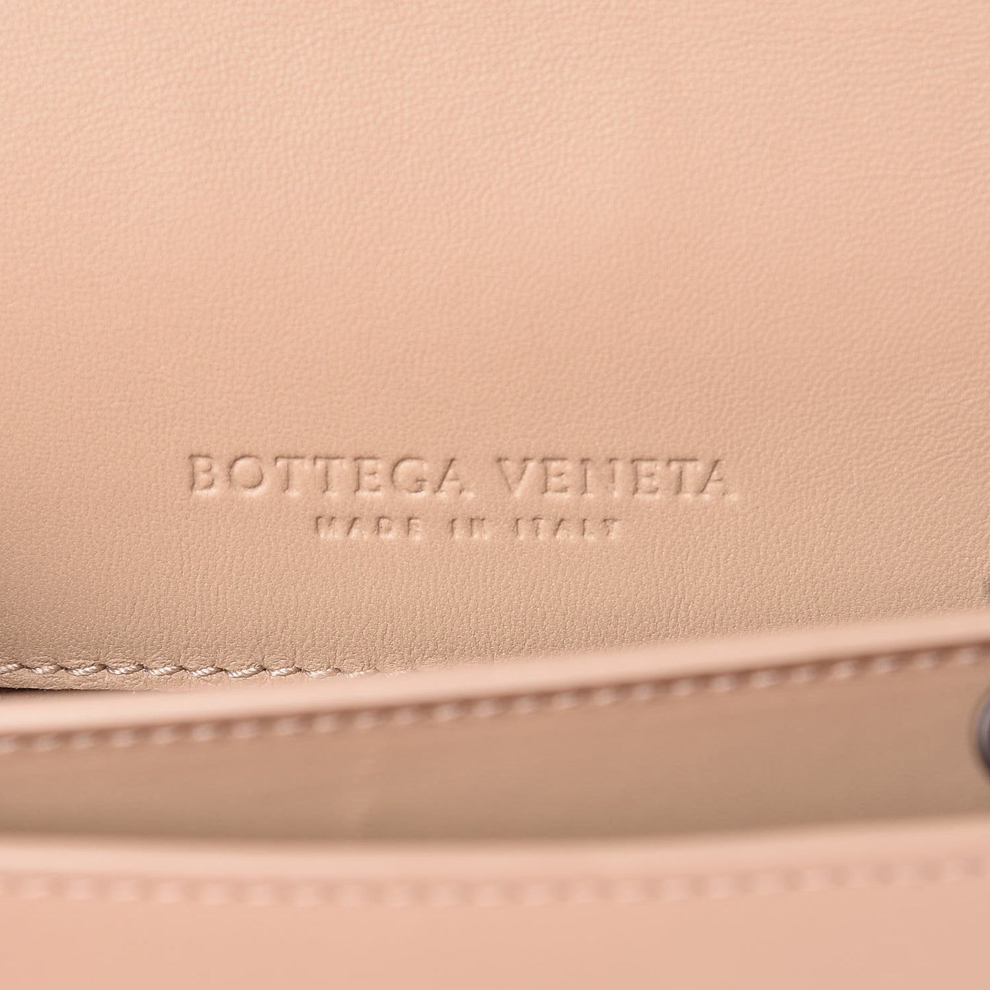 Nappa Intrecciato Meadow Flower Mini Montebello Beige