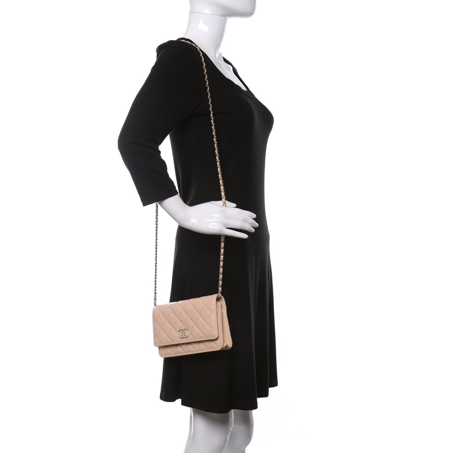 Caviar Quilted Coco Candy Wallet On Chain WOC Beige