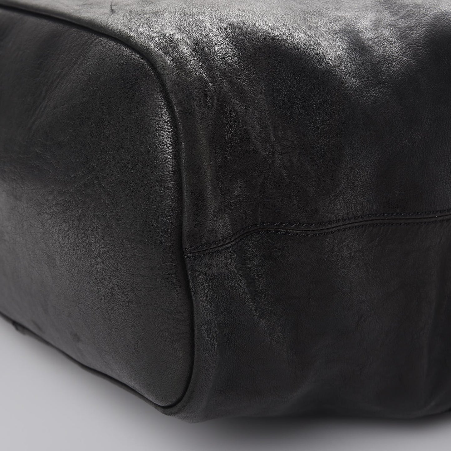 Lambskin Large Nightingale Black