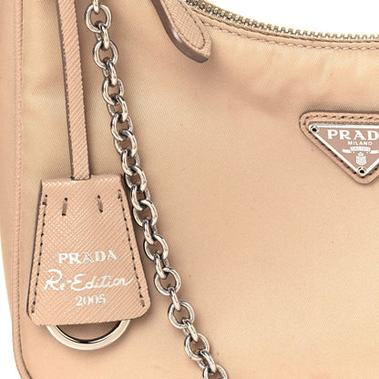 Prada Nylon Re-Edition 2005 Shoulder Bag Cammeo 8 of 15