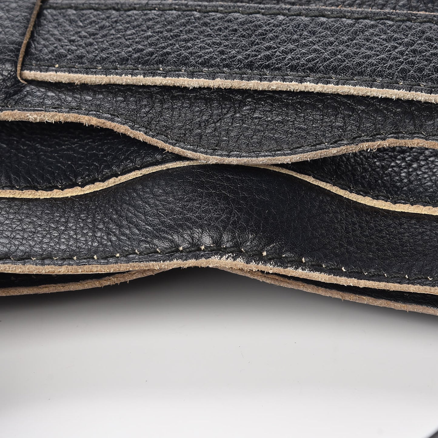 Supple Grained Calfskin Classic Silver Hardware Highlight City Black