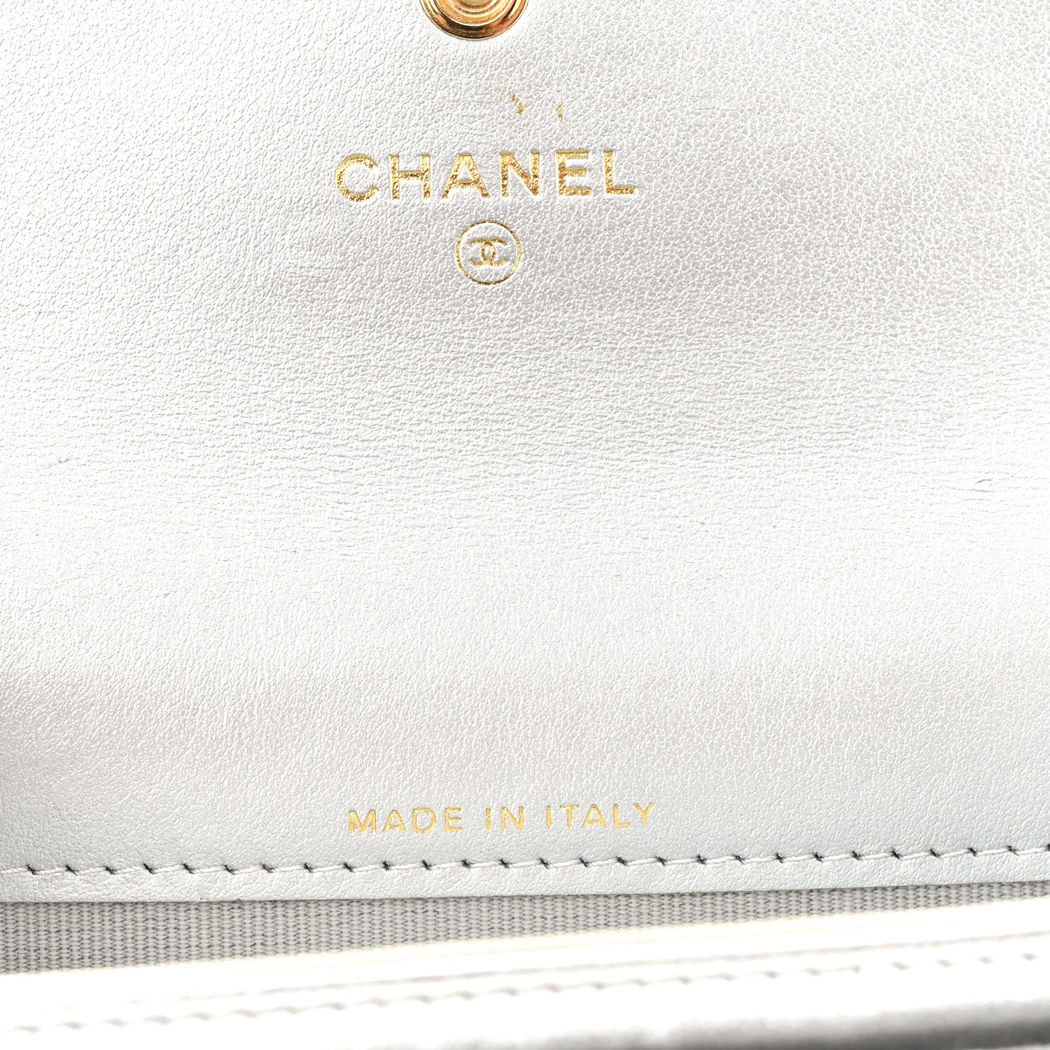 Chanel Metallic Goatskin Quilted Chanel 19 Flap Card Holder Silver 6 of 7