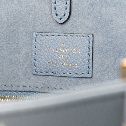 Louis Vuitton Empreinte Monogram Giant By The Pool Onthego MM Summer Blue 5 of 5