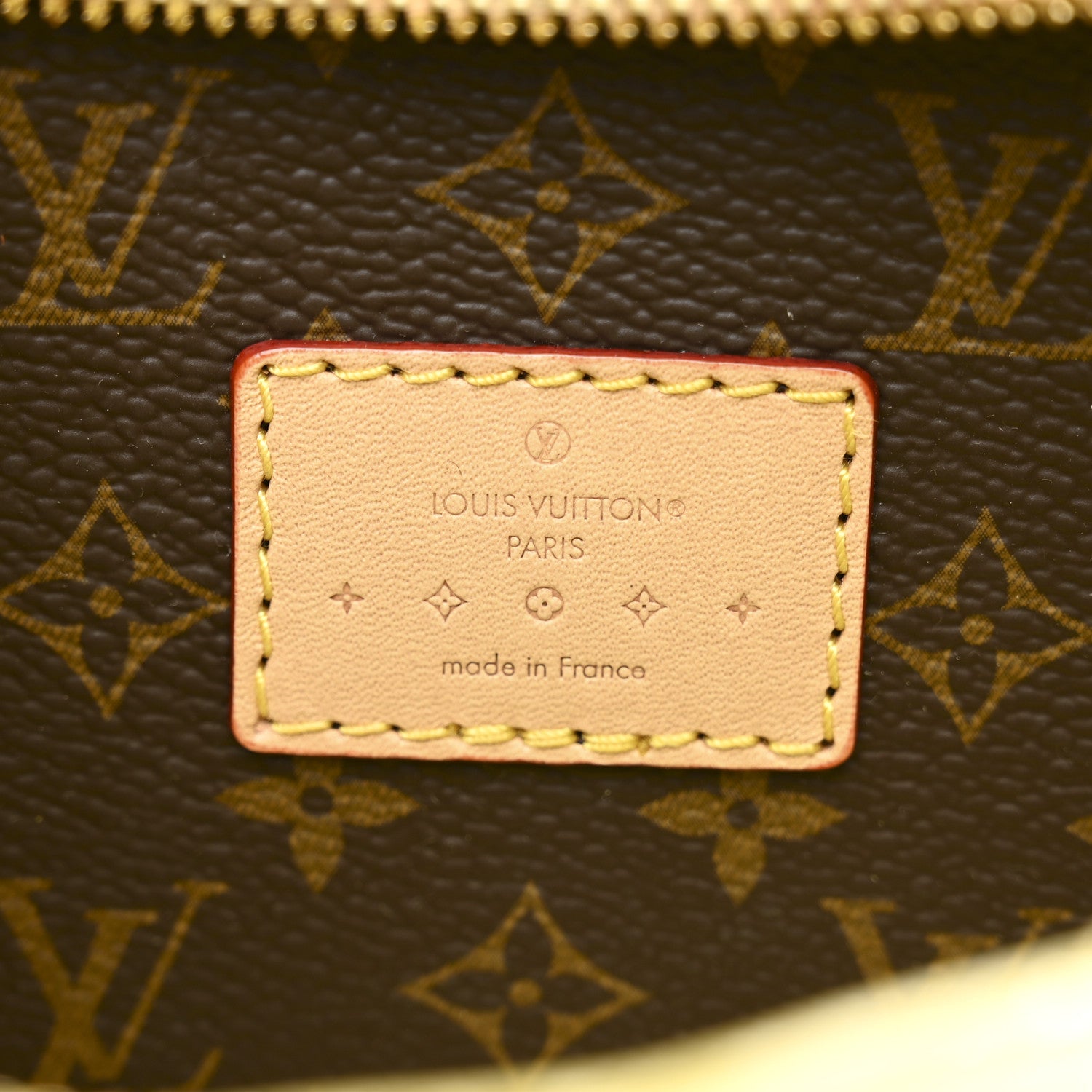 Louis Vuitton Vernis Croissant PM NM Pochette Chic And Yellow