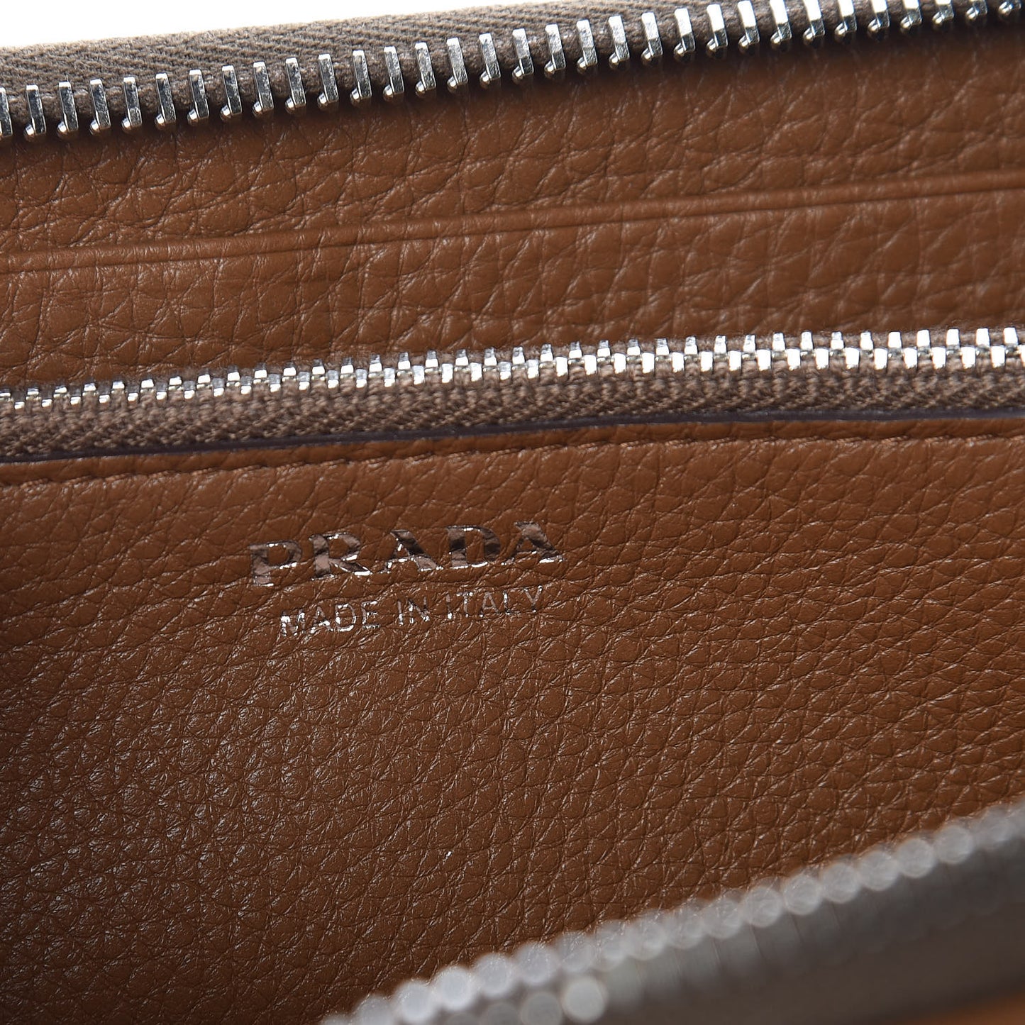 Vitello Phenix Zip Around Wallet Cannella