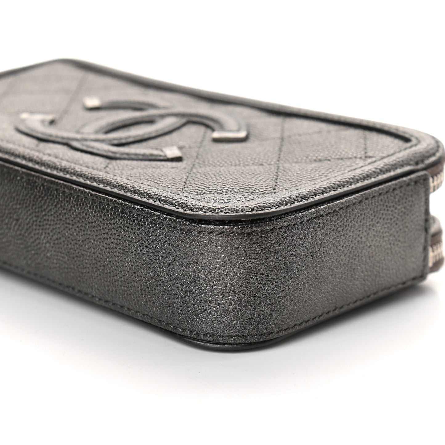 Metallic Caviar Quilted CC Filigree Clutch With Chain Dark Silver