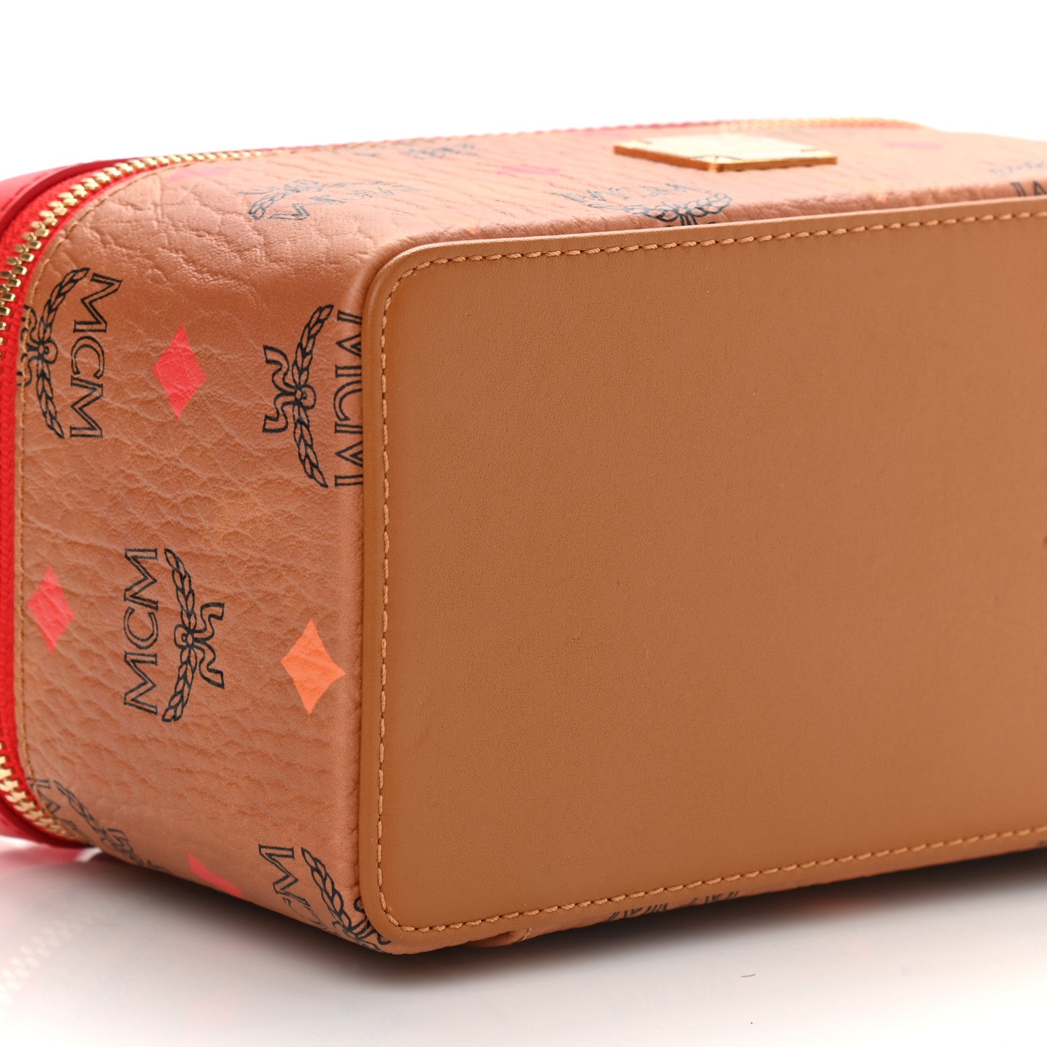 MCM Visetos Rockstar Vanity Case Cognac 8 of 10