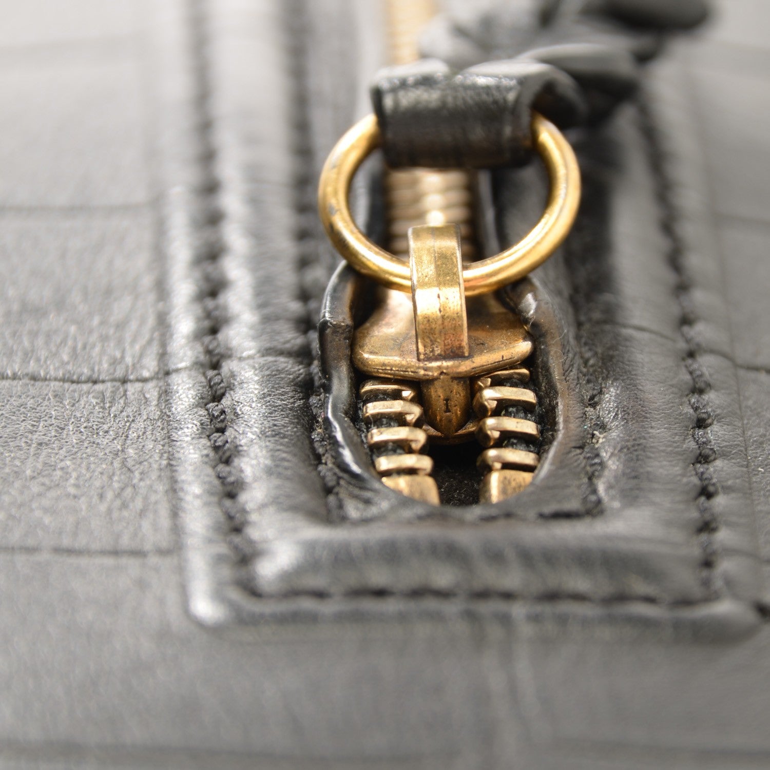 Celine Crocodile Embossed Calfskin Medium Phantom Luggage Black 5 of 10