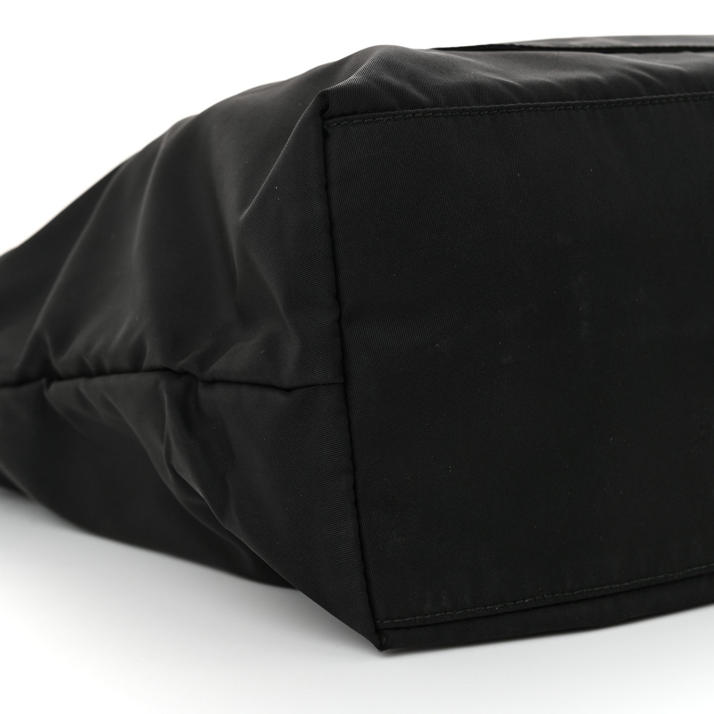 Tessuto Nylon Saffiano Vela Tote Black