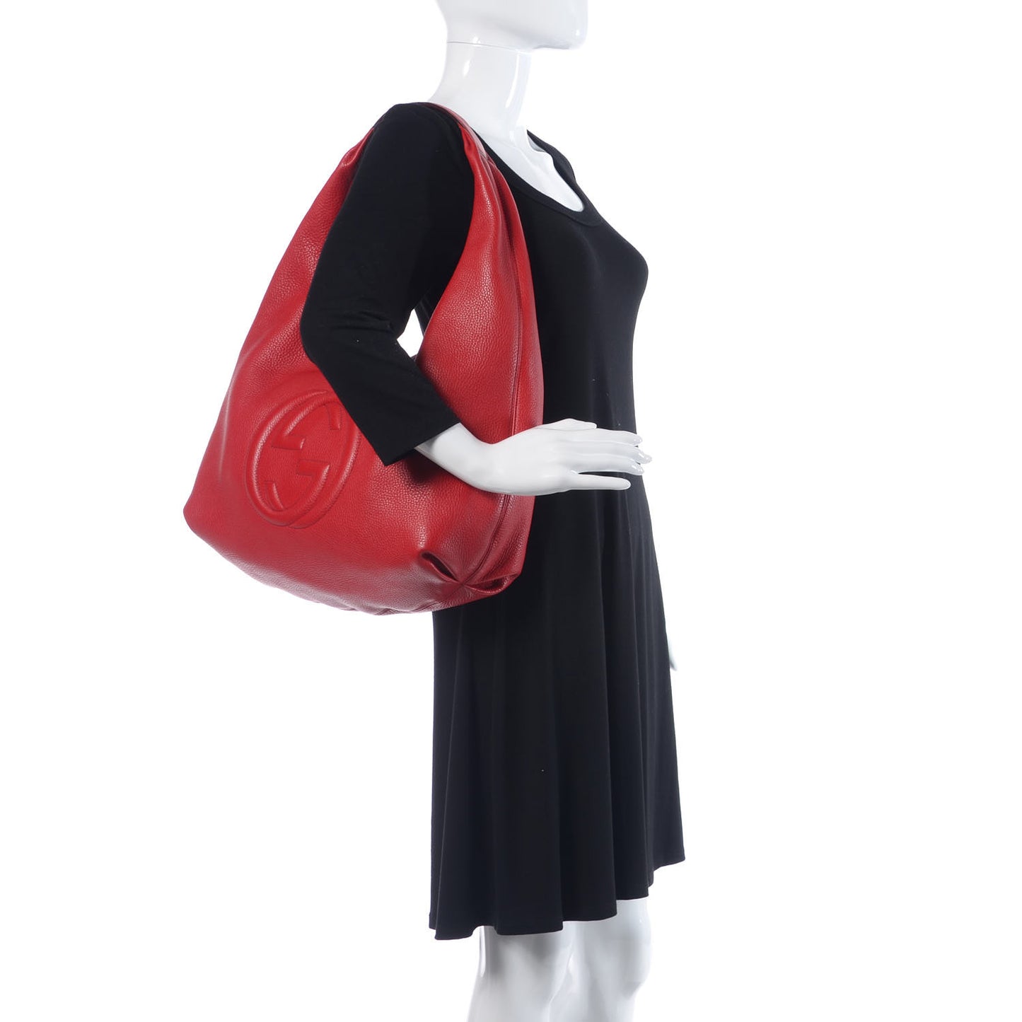 Pebbled Calfskin Large Soho Hobo Red