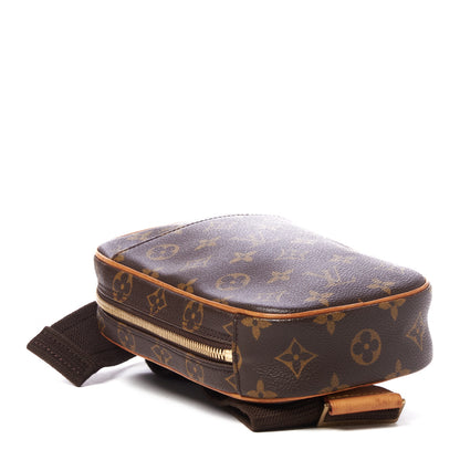 Louis Vuitton Monogram Pochette Gange 4 of 8