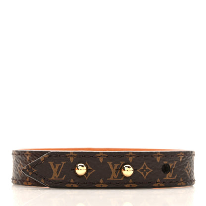Louis Vuitton Monogram Essential V Bracelet 19 3 of 6