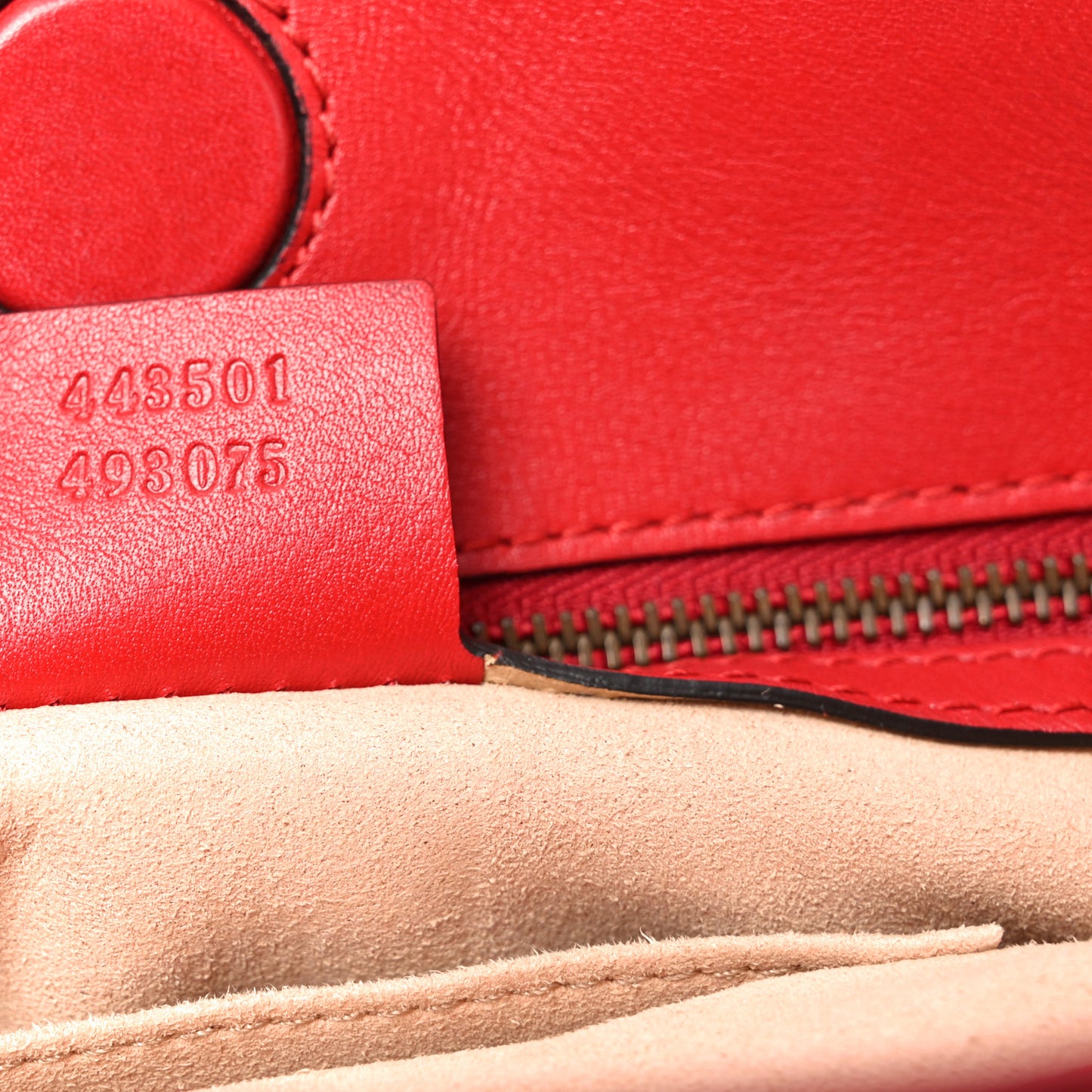 Calfskin Matelasse Medium GG Marmont Open Top Shoulder Bag Hibiscus Red