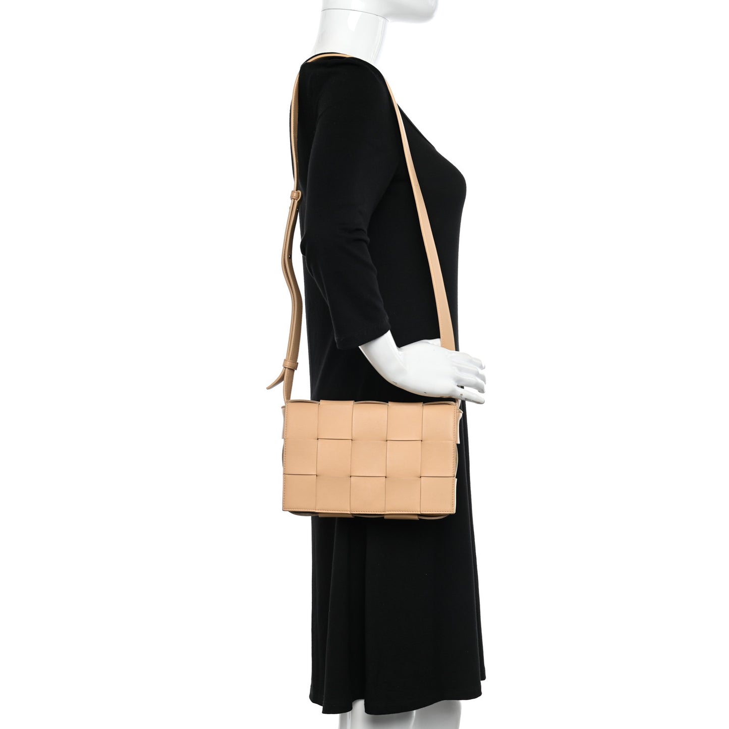 Lambskin Maxi Intrecciato Cassette Crossbody Bag Porridge