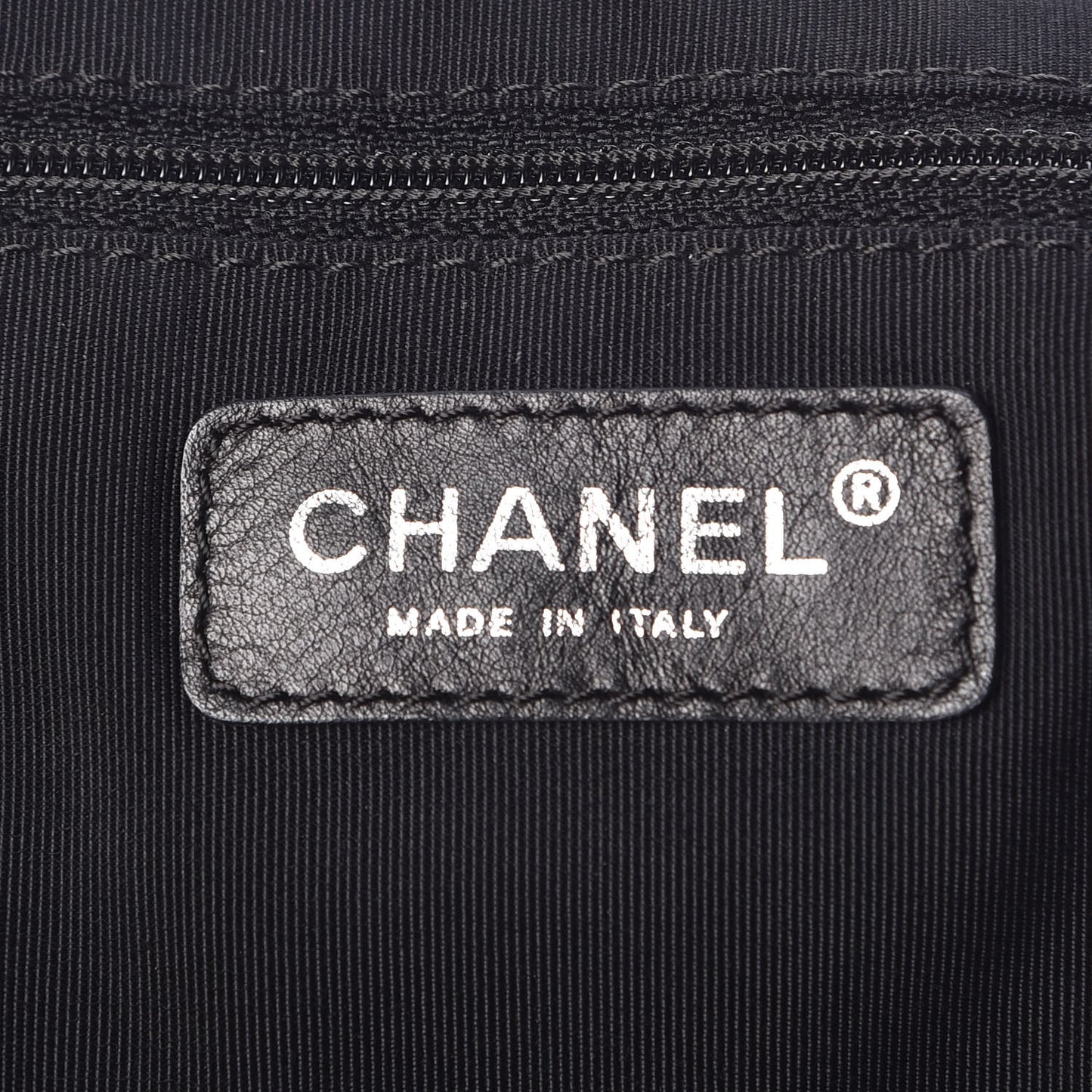 Vinyl Quilted XXL Reissue Flap Black