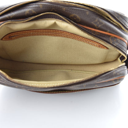 Louis Vuitton Monogram Reporter PM 6 of 16