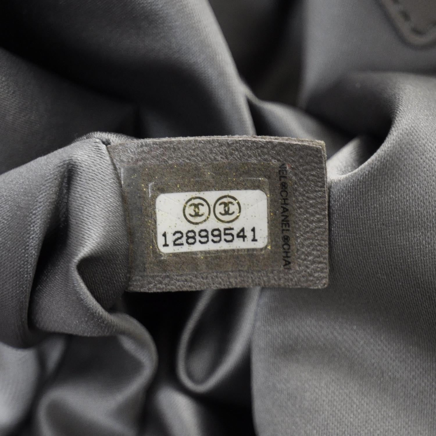 Chanel Vinyl Rock in Moscou Large Tote Black 10 of 10