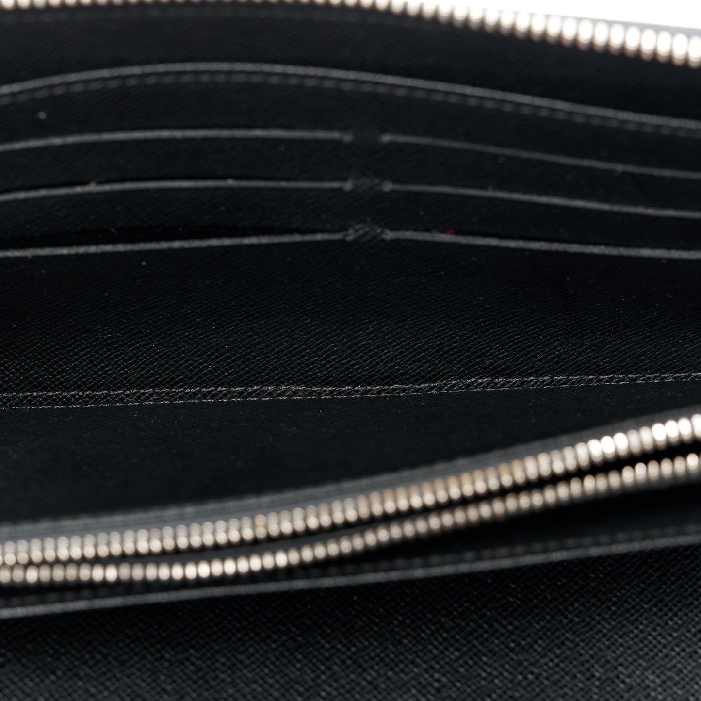 Damier Graphite Zippy Organizer Wallet