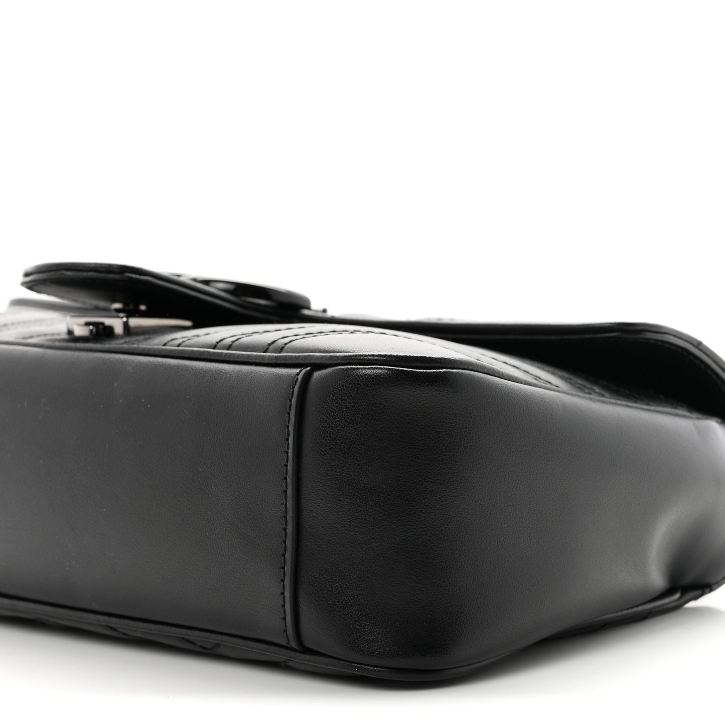 Calfskin Matelasse Monochrome Small GG Marmont Shoulder Bag Black