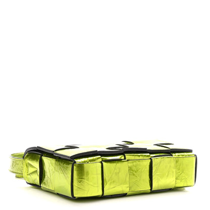 Bottega Veneta Metallic Crushed Calfskin Maxi Intrecciato Cassette Crossbody Bag Chlorophyll 4 of 9
