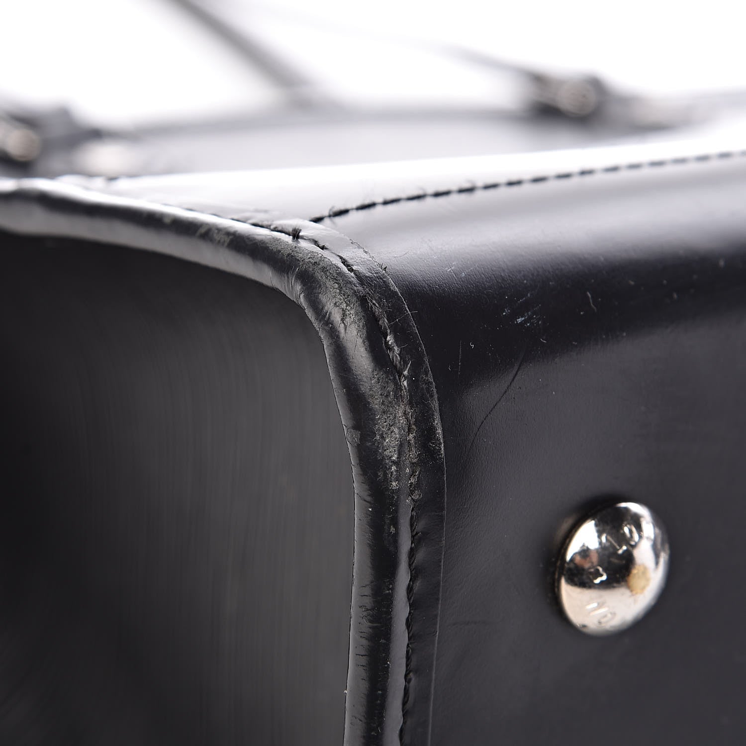 Louis Vuitton Epi Madeleine GM Black 8 of 13