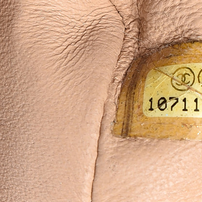 Chanel Metallic Goatskin Medium Luxe Ligne Bowler Gold 7 of 15
