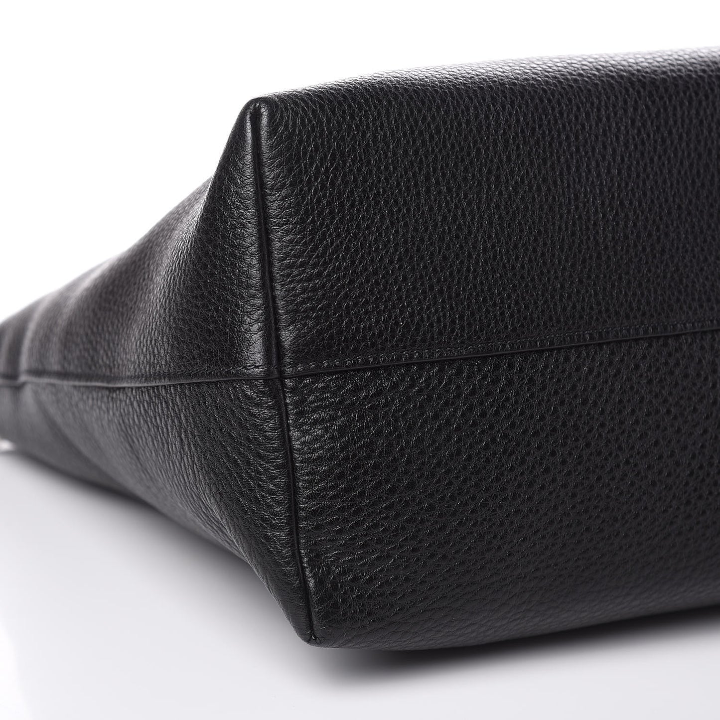 Vitello Phenix Tote Black