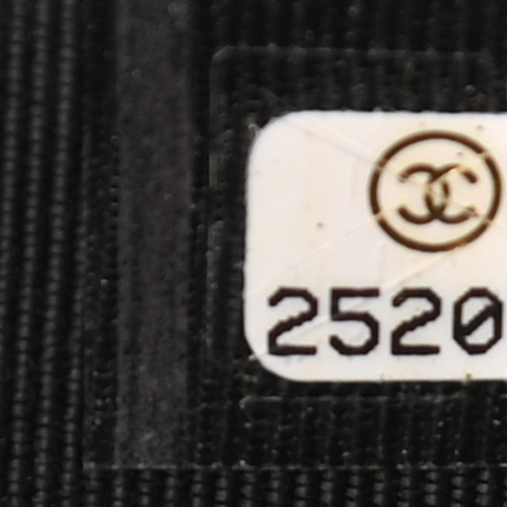 Lambskin Quilted Wallet On Chain WOC Black