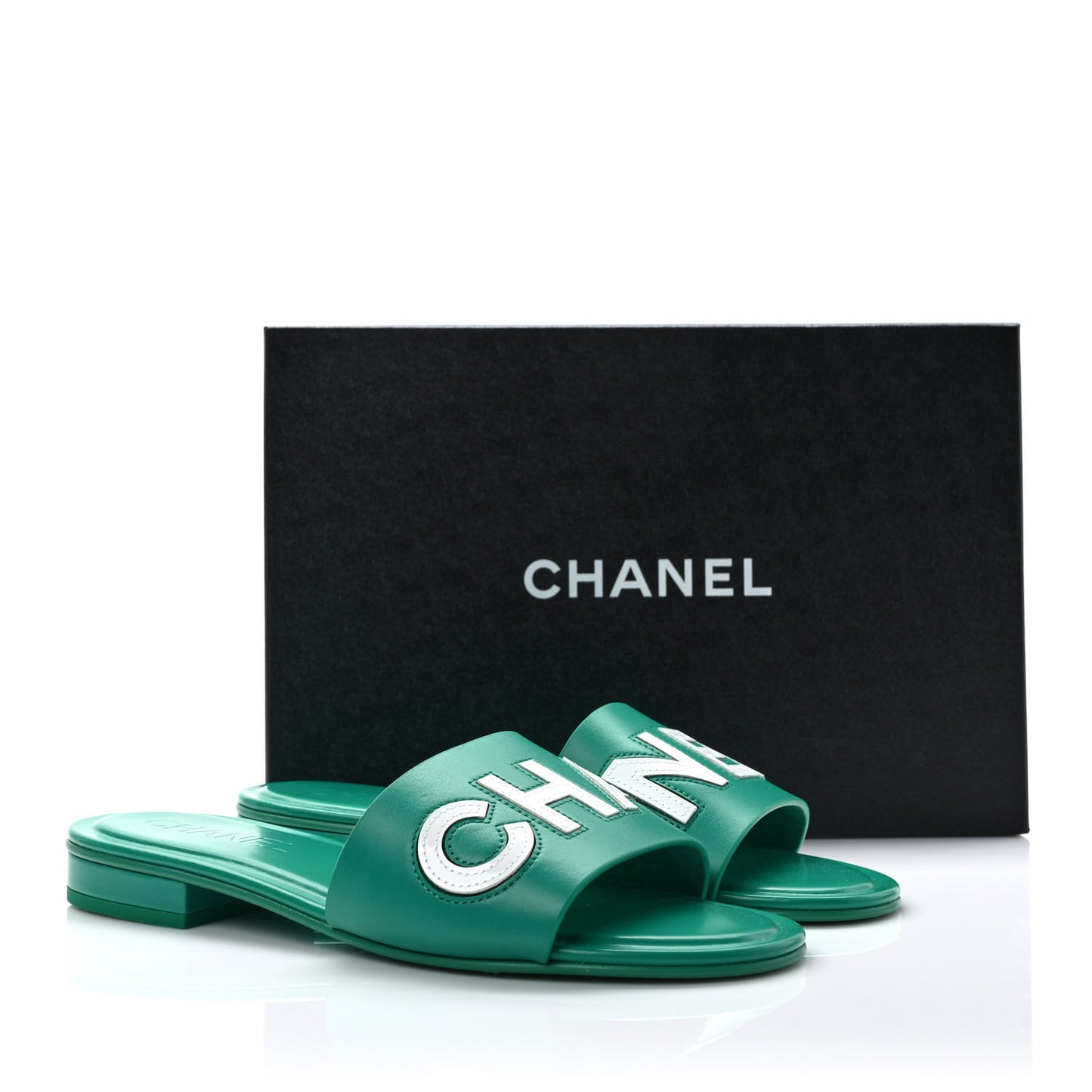 Calfskin Patent Calfskin Logo Mules 39 Green White