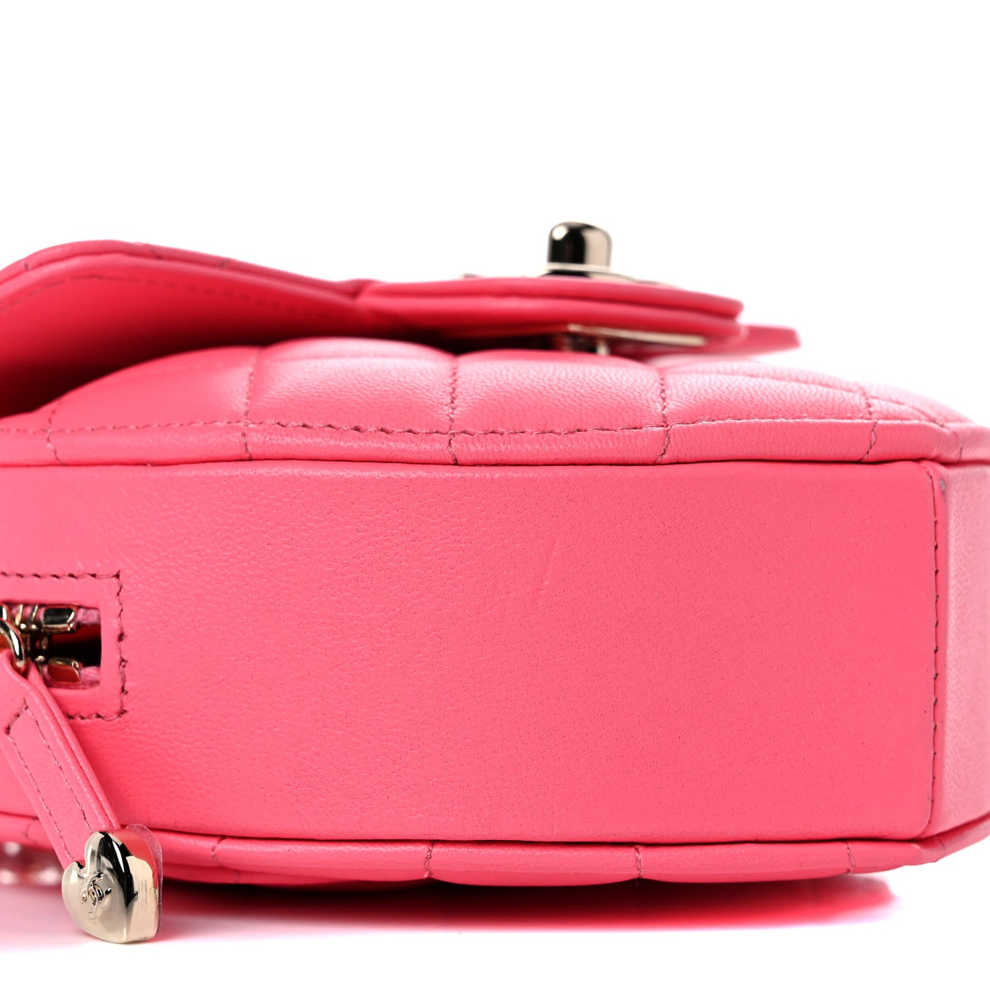 Lambskin Quilted CC In Love Heart Clutch With Chain Pink