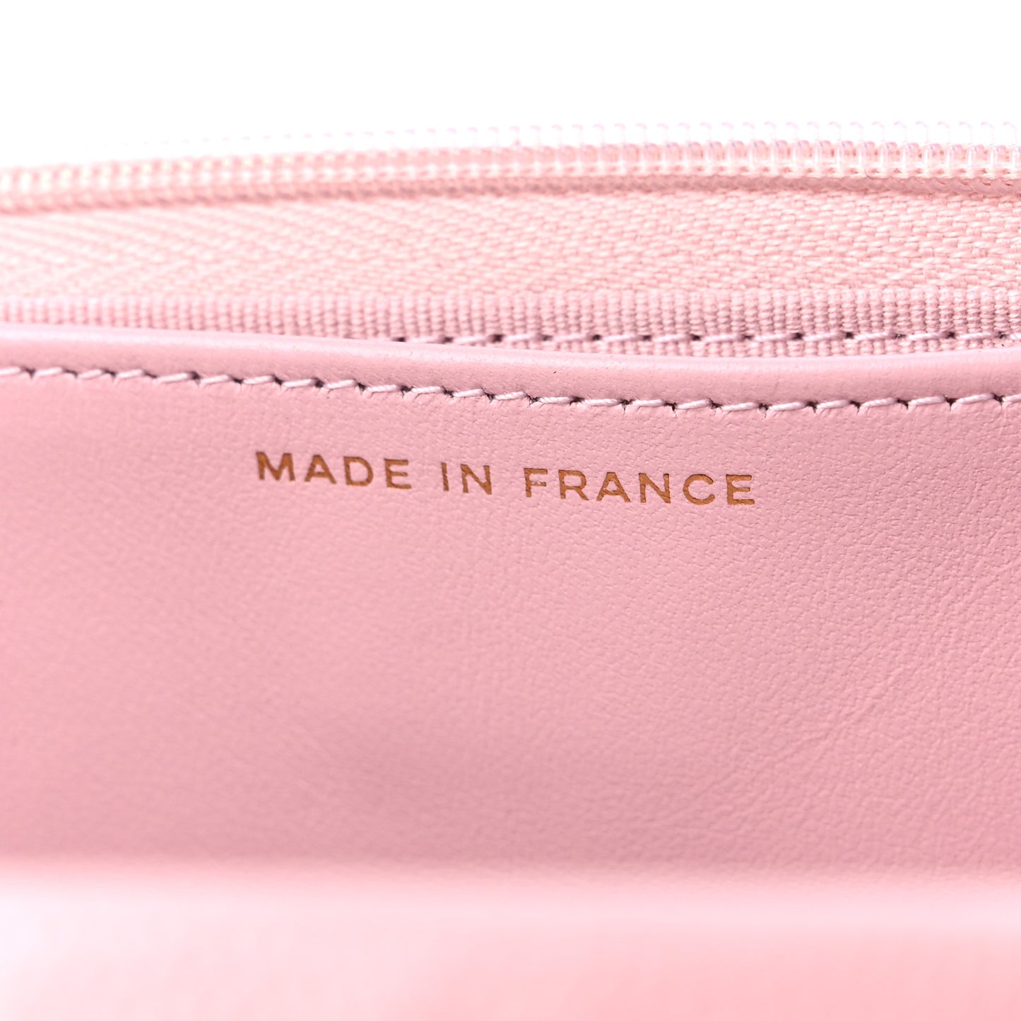 Caviar Quilted Wallet on Chain WOC Light Pink
