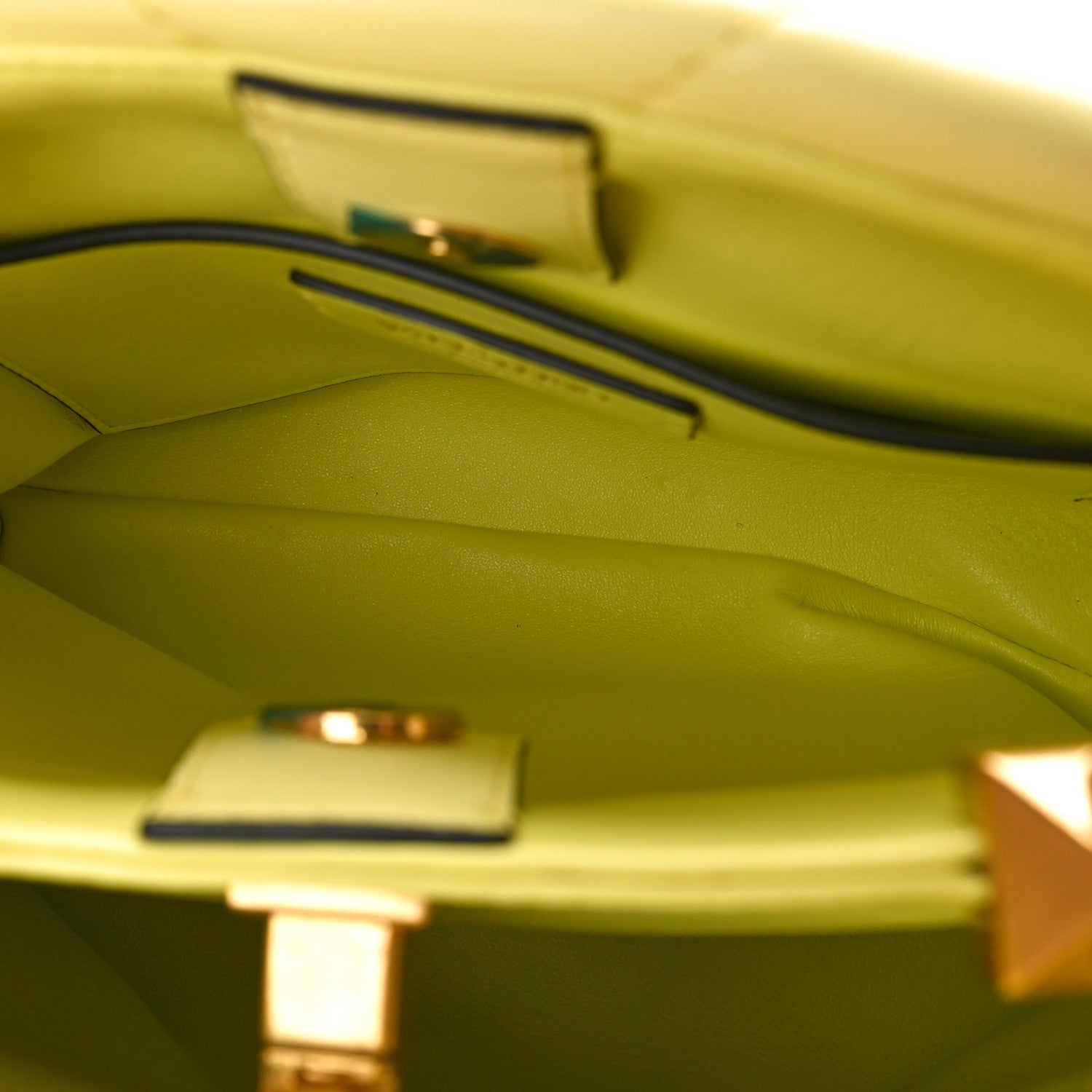 Valentino Garavani Nappa Small Roman Stud The Handle Bag Lime Sorbet 6 of 9