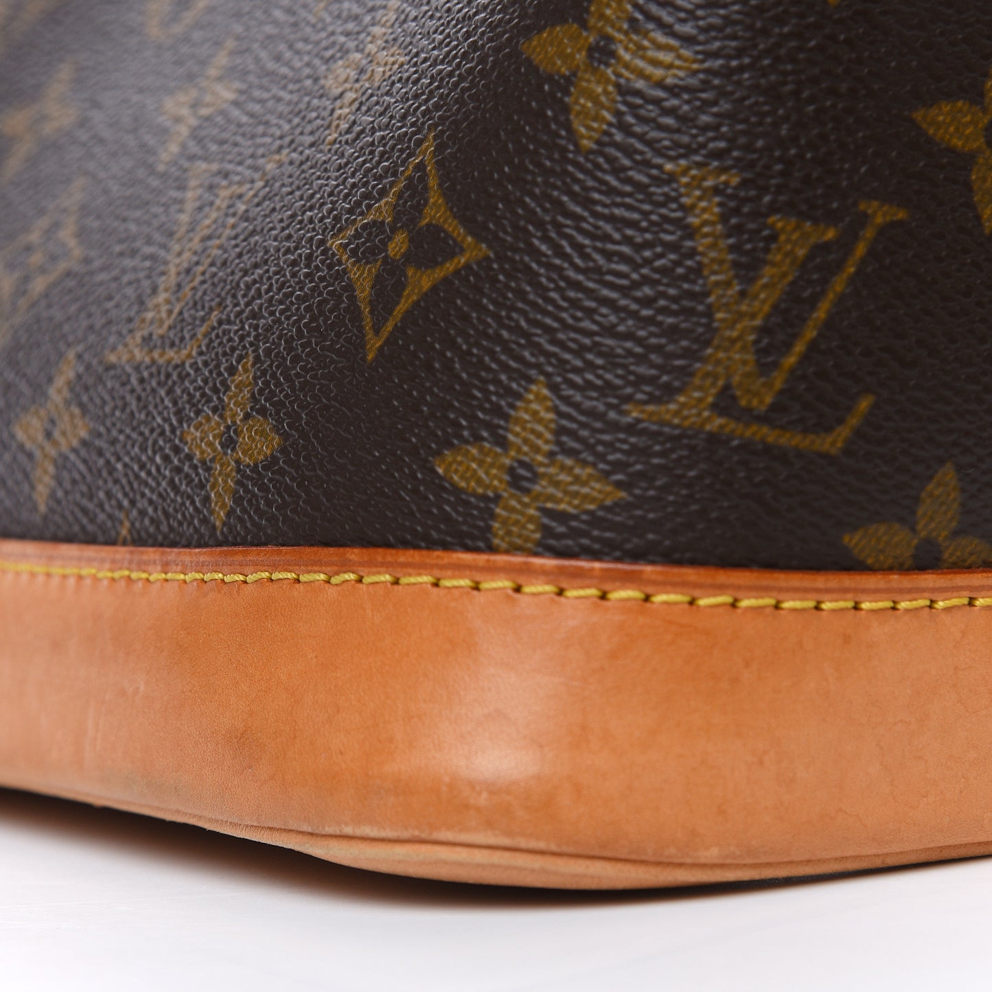 Monogram Alma PM