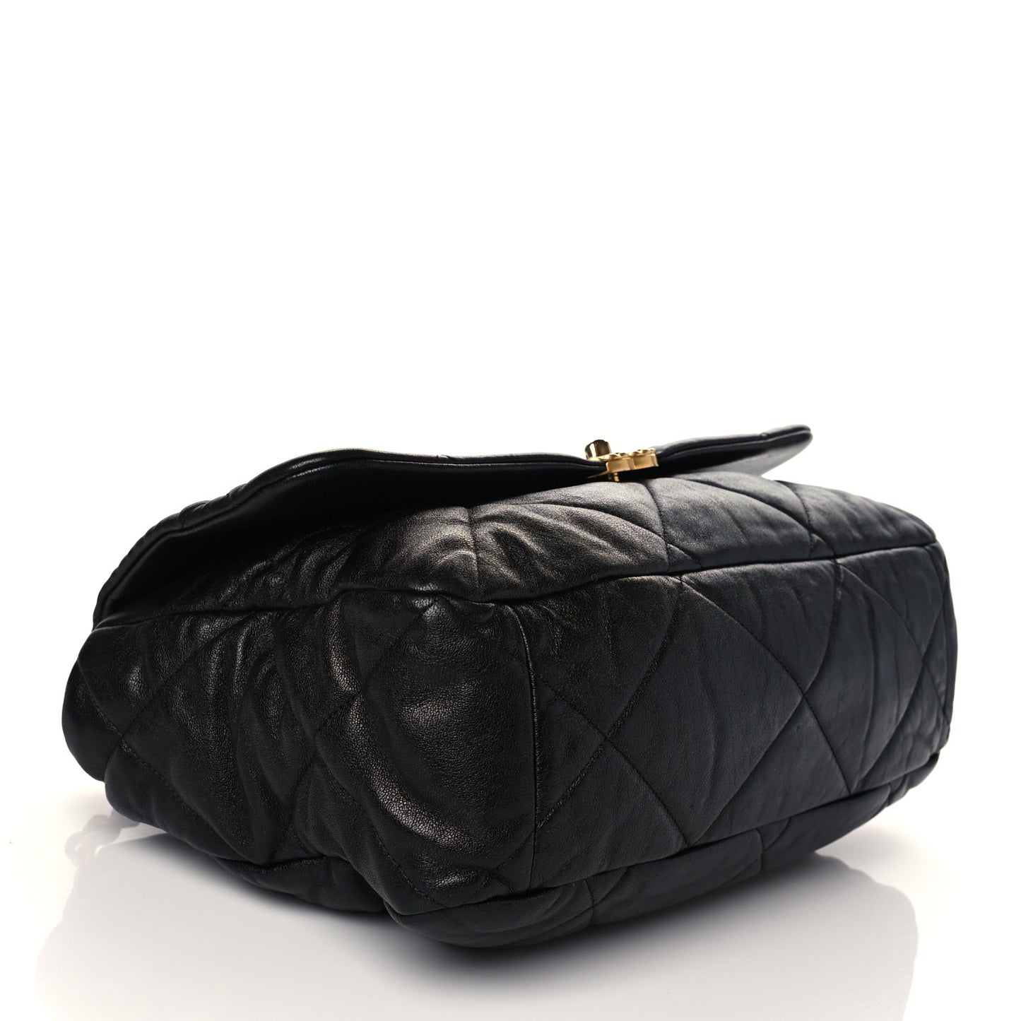 Lambskin Quilted Maxi Chanel 19 Flap Black