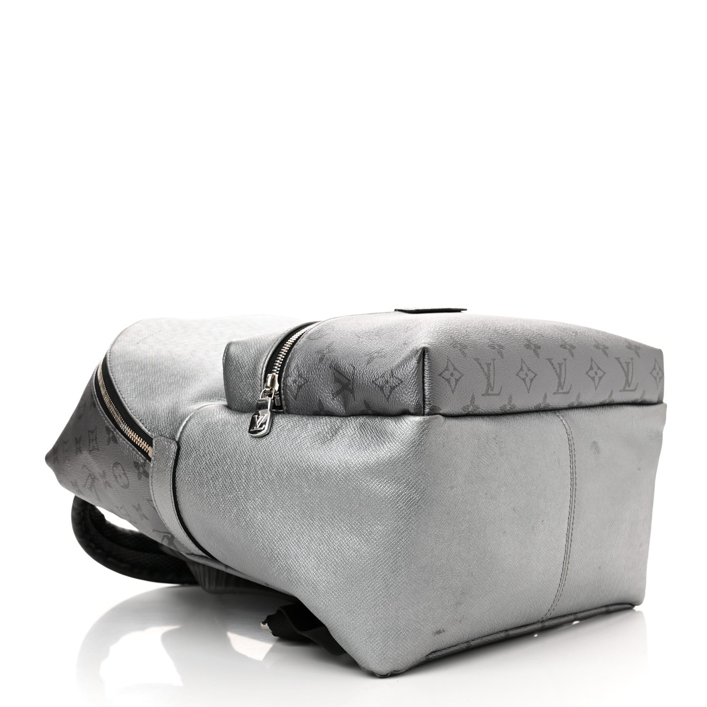 Monogram Taiga Discovery Backpack PM Silver