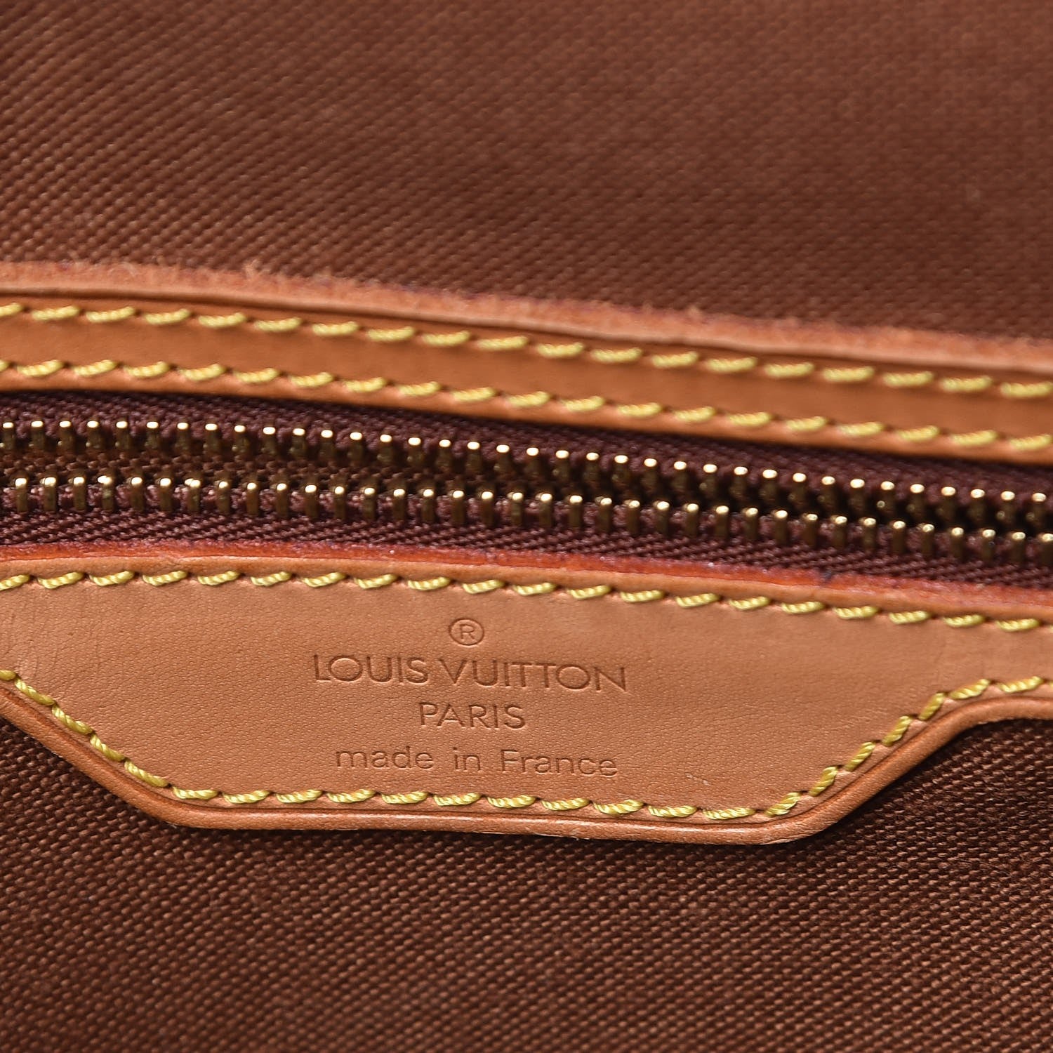 Louis Vuitton Monogram Sac Gibeciere GM 6 of 24