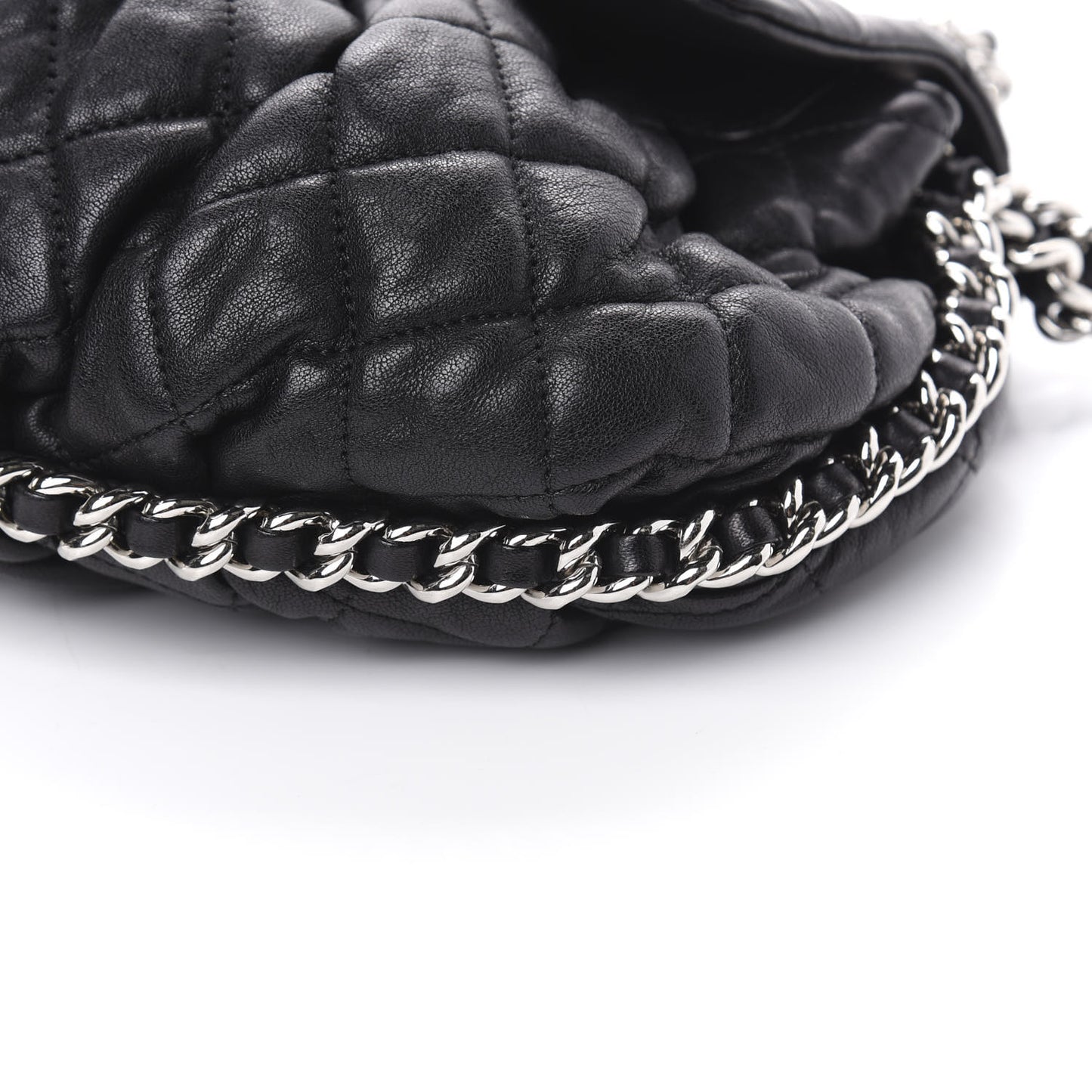 Washed Lambskin Quilted Medium Chain Around Messenger Black