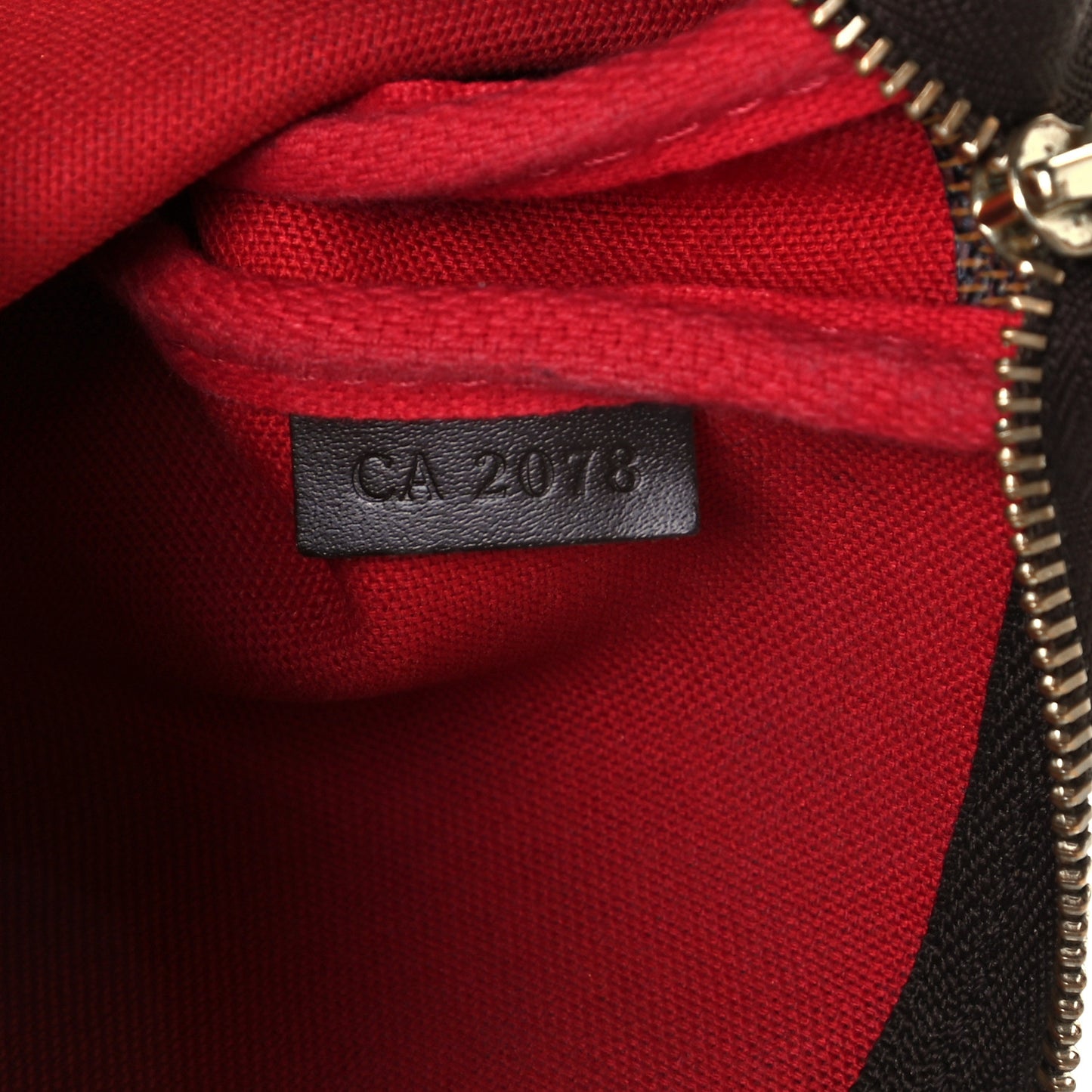 Damier Ebene Pochette Accessories