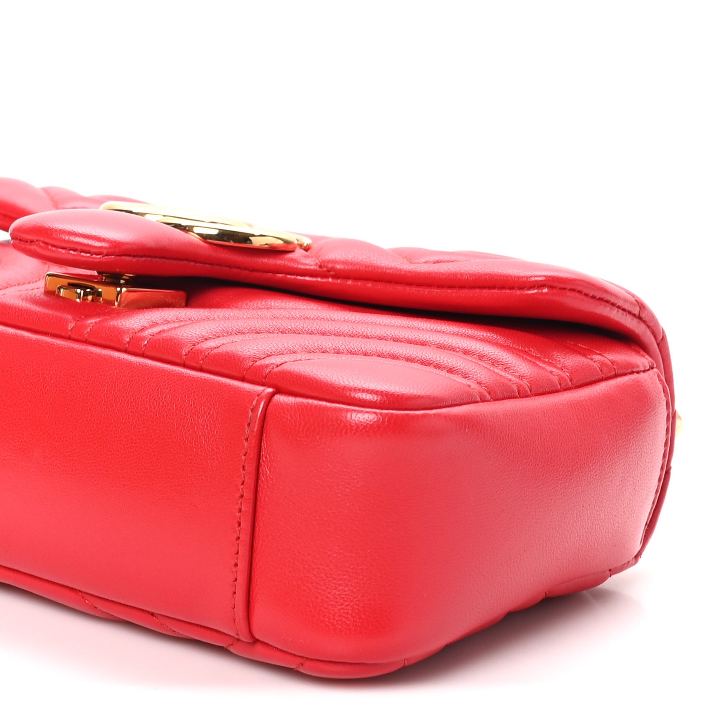Lambskin Matelasse Small GG Marmont Shoulder Bag Bright Red