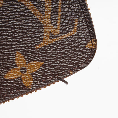Louis Vuitton Monogram Zippy Wallet 8 of 8