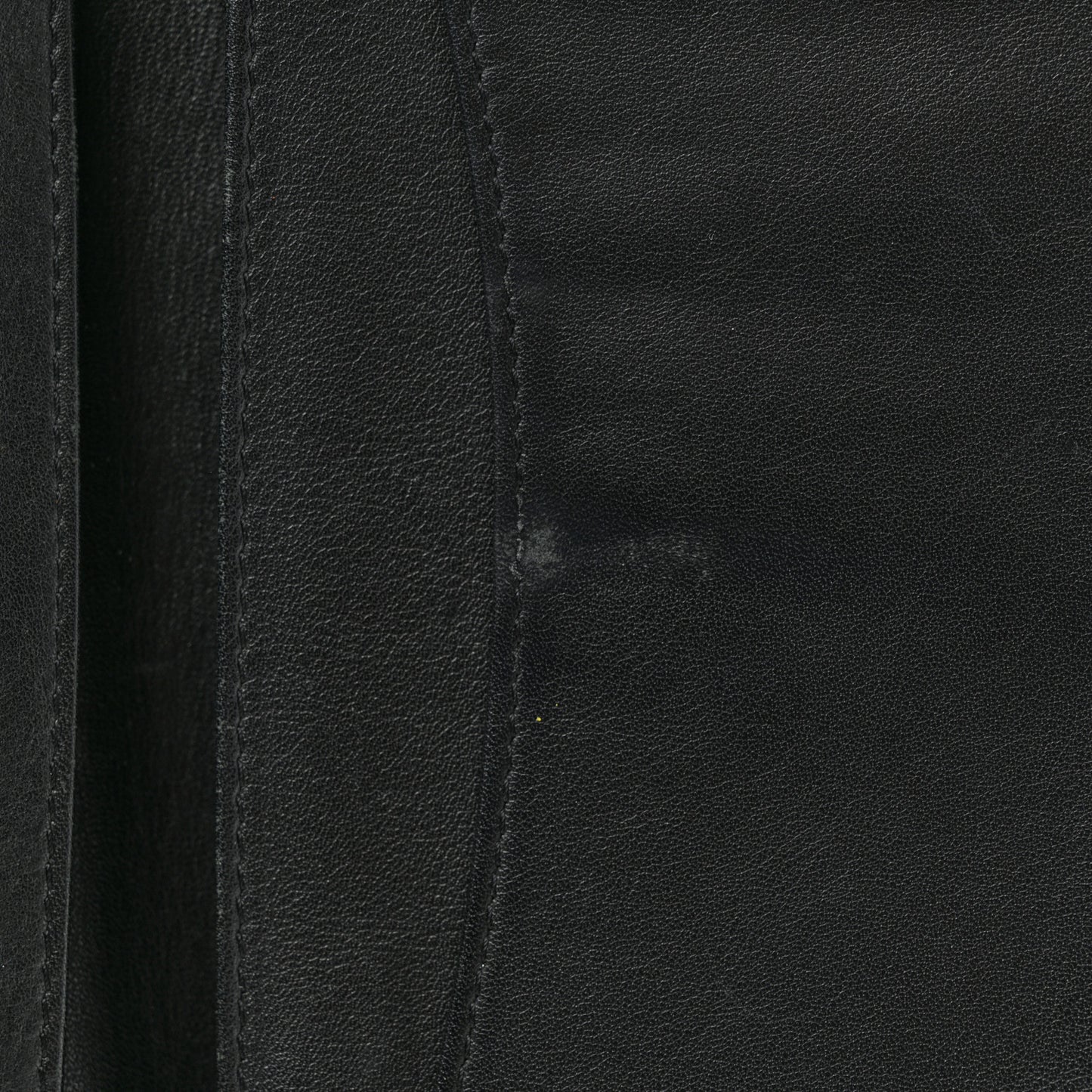 Patent Calfskin Quilted Yen Wallet Black