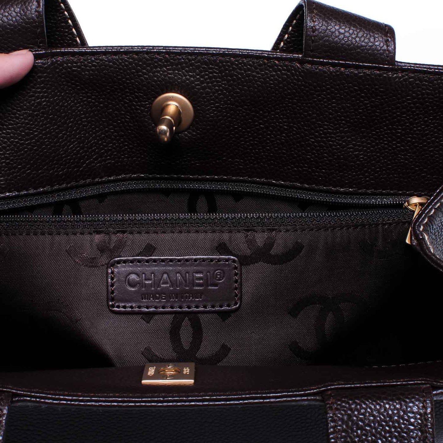 Caviar CC Handbag Brown