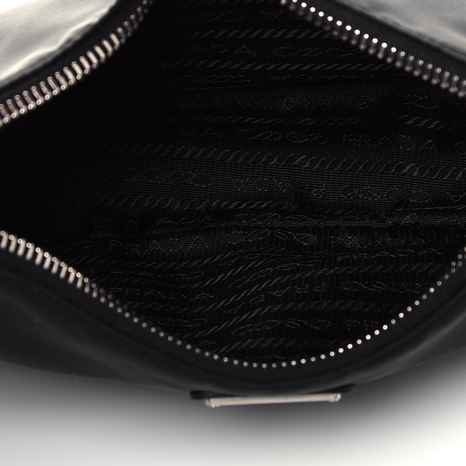 Prada Nylon Re-Edition 2005 Shoulder Bag Black 5 of 11